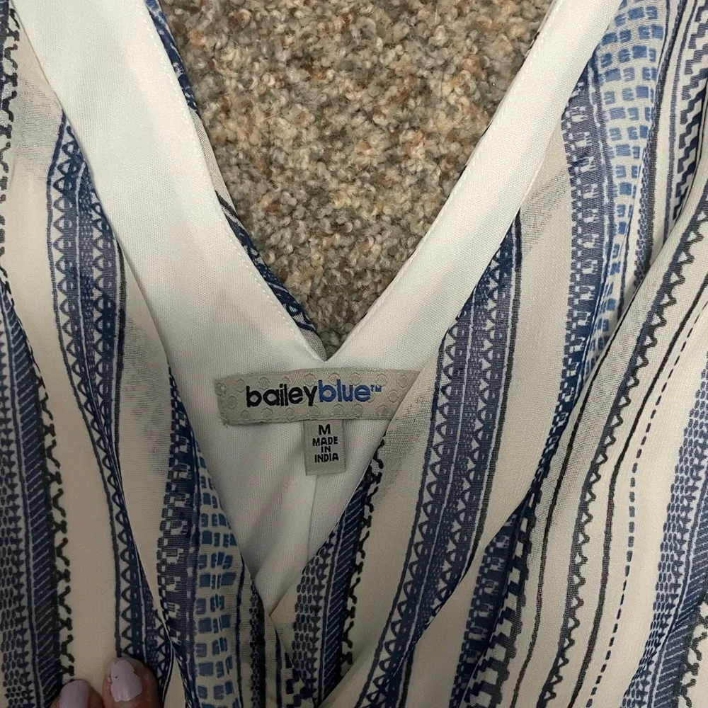 Summery romper - Picture 2 of 2